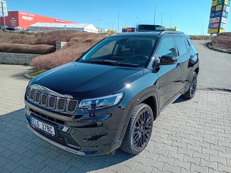 Jeep Compass 1,3 4xe 180k S-LIMITED /TOP/