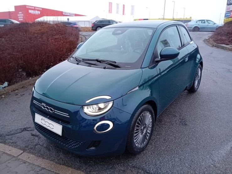 Fiat 500 BENZÍN 1,0 65k TORINO /IHNED/